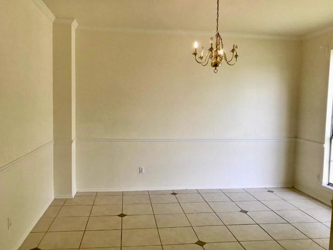 1012 Black Locust Dr, House other with 4 bedrooms, 3 bathrooms and 4 parking in Pflugerville TX | Image 7