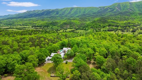 388 Hemlock Ridge Ln, Catawba, VA, 24070-5726 | Card Image