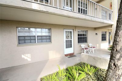 102 - 936 Virginia Street, Condo with 2 bedrooms, 1 bathrooms and null parking in Dunedin FL | Image 3