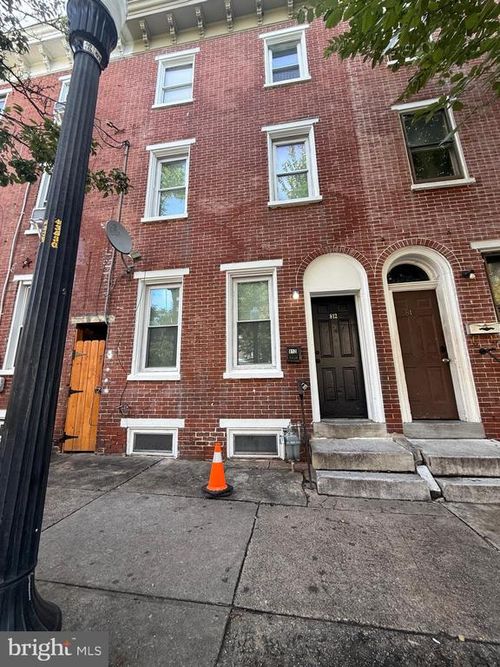 812 N Monroe St, WILMINGTON, DE, 19801-1397 | Card Image