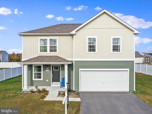 430 Eurasian Dr, BUNKER HILL, WV, 25413-1714 | Card Image