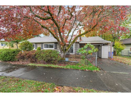 7027 N Columbia Way, Portland, OR, 97203-2505 | Card Image