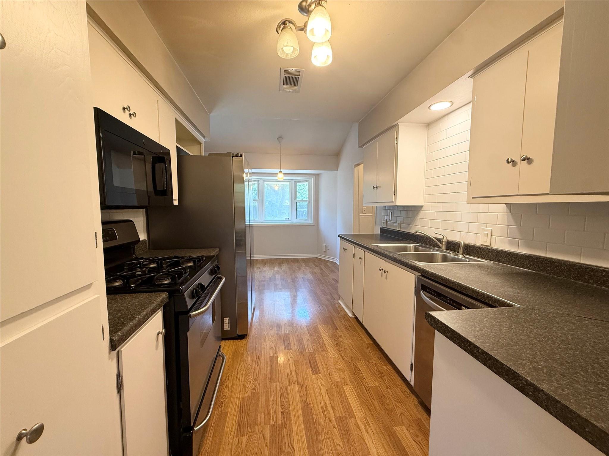 Residential Lease in Austin 5