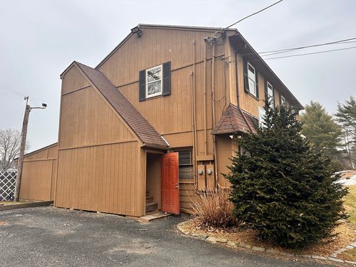 112 E Longmeadow Rd, Hampden, MA, 01036-9672 | Card Image