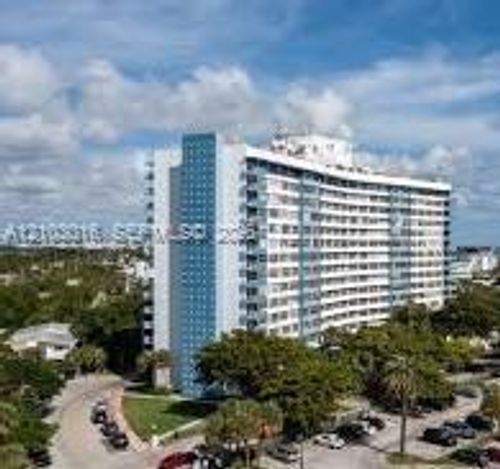 10k-7441 Wayne Ave, Miami Beach, FL, 33141-2540 | Card Image