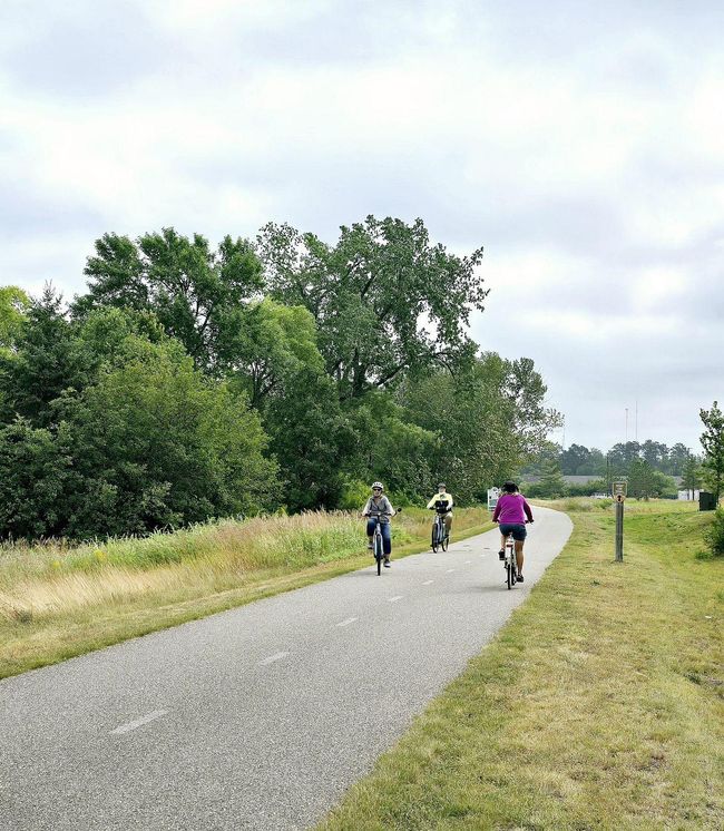 Bike Trail.jpg | Image 4