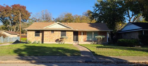 6314 Autumn Woods Trl, Dallas, TX, 75232-3104 | Card Image
