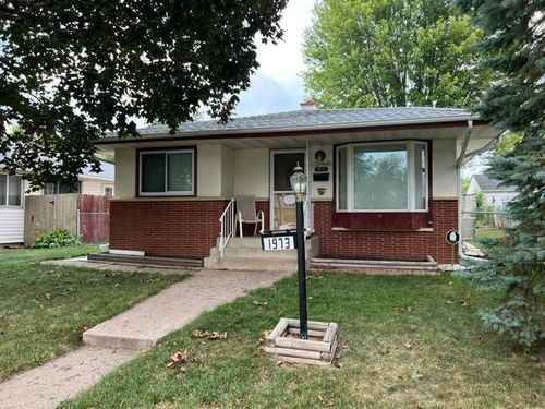 1973 Maryland Ave E, Saint Paul, MN, 55119-3327 | Card Image