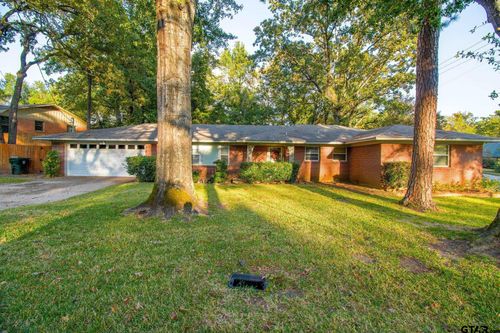 2938 Dinah Ln, Tyler, TX, 75701-8126 | Card Image