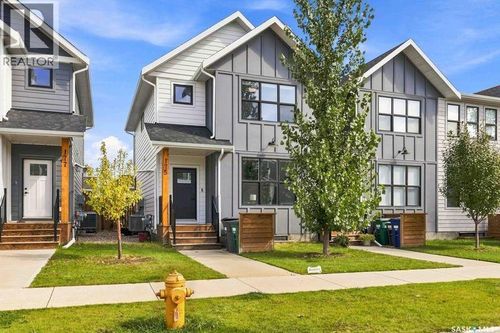 175 Rosewood Blvd E, Saskatoon, SK, S7V0Z1 | Card Image