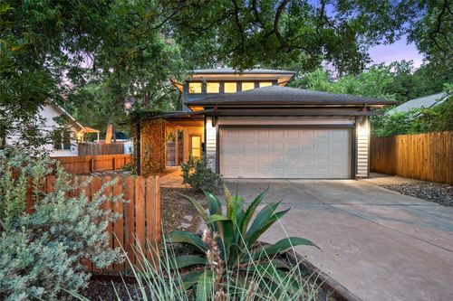 2512 E 2nd St, Austin, TX, 78702-4708 | Card Image