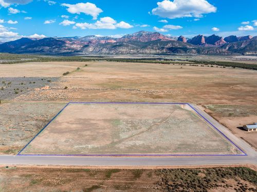 1705 E 460 N, New Harmony, UT, 84757 | Card Image