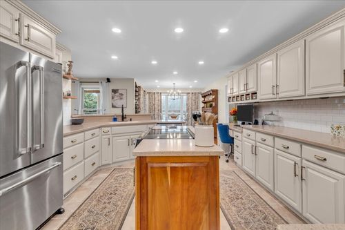 3755 Thomasville Rd, Chapmansboro, TN, 37035-5417 | Card Image