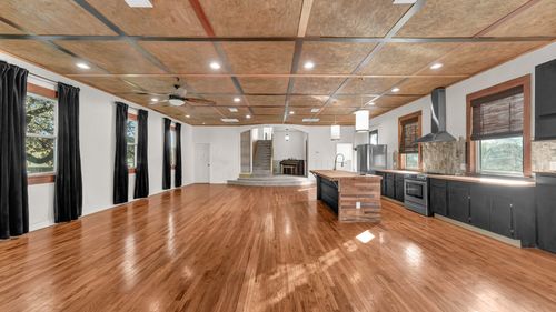 405 S Bowie Dr, Weatherford, TX, 76086-4033 | Card Image