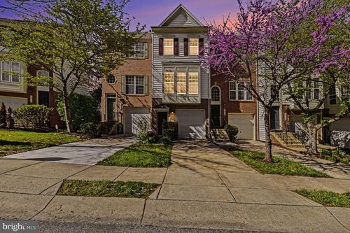 8016 Pennington Dr, LAUREL, MD, 20724-6117 | Card Image