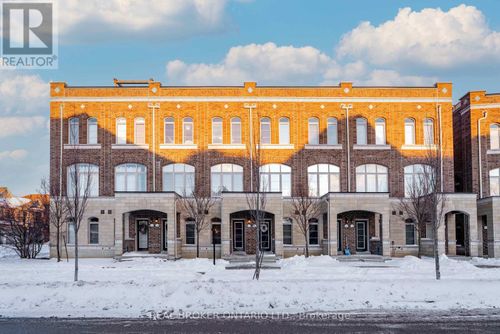 160 Glad Park Ave, Stouffville, ON, L4A1X1 | Card Image