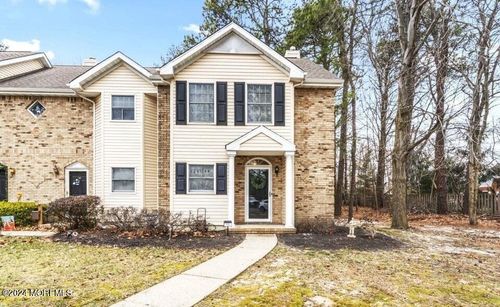 15 Weller Pl, Holmdel, NJ, 07733-1063 | Card Image