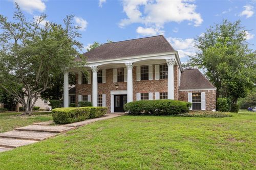 1919 Saddlecreek Dr, Houston, TX, 77090-2038 | Card Image