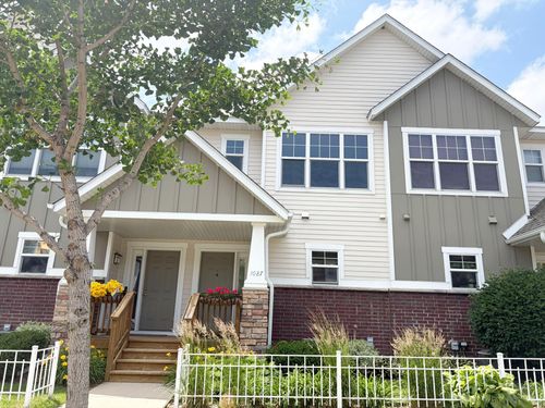 1087 Barclay St, Saint Paul, MN, 55106-2870 | Card Image
