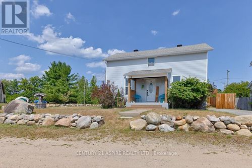 3 Kellett St, Chalk River, ON, K0J1J0 | Card Image