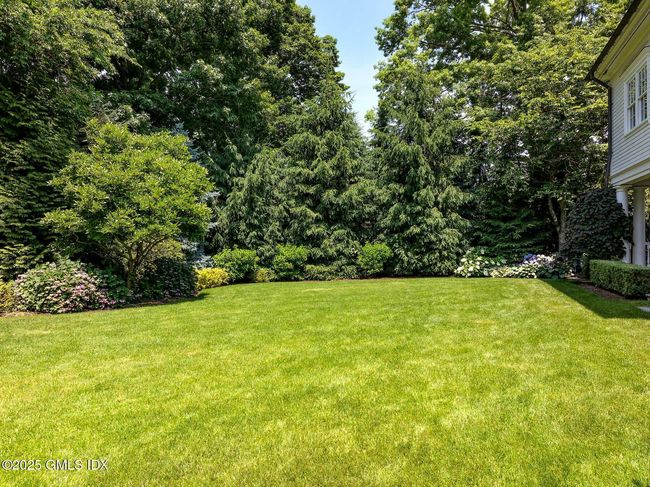 35 Club Rd, House other with 6 bedrooms, 8 bathrooms and null parking in Riverside CT | Image 29