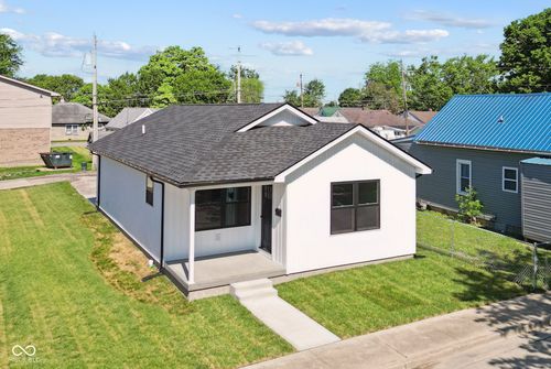 302 Highlawn Ave, Seymour, IN, 47274-2532 | Card Image