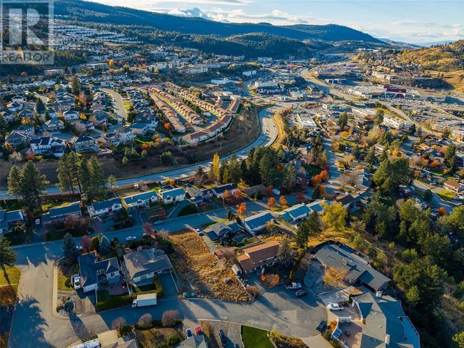 736 Gleneagles Dr, Home with 0 bedrooms, 0 bathrooms and null parking in Kamloops BC | Image 10