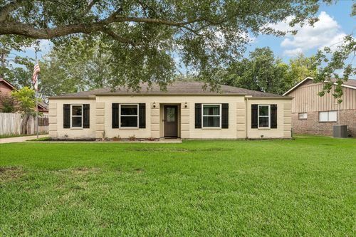15811 Wandering Trl, Friendswood, TX, 77546-3034 | Card Image