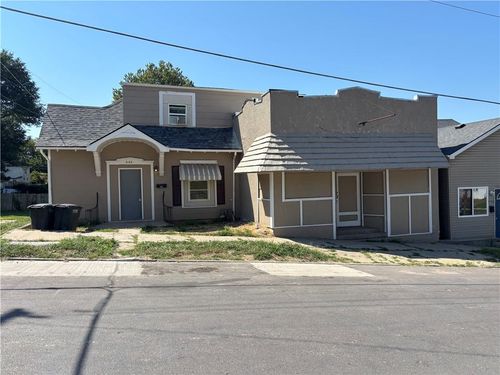 5106 S 2nd St, Saint Joseph, MO, 64504-1277 | Card Image