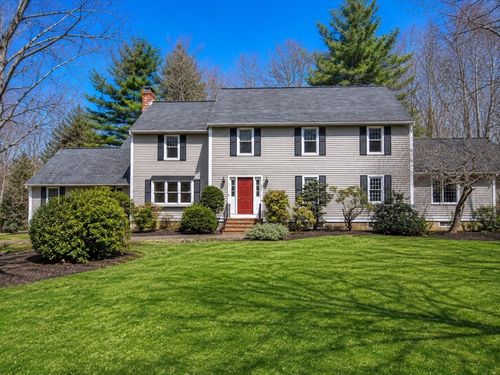 28 Stetson Dr, Marlborough, MA, 01752-1754 | Card Image