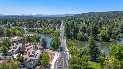 108-15 Nw Portland Ave, Bend, OR, 97703-1871 | Card Image