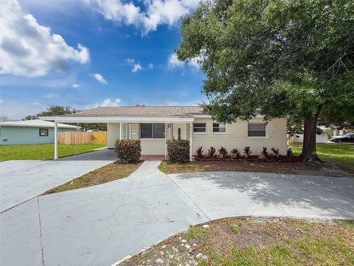 6001 1st St Ne, St. Petersburg, FL, 33703-1542 | Card Image