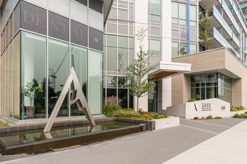 401-1500 Fern St, North Vancouver, BC, V7J0E6 | Card Image