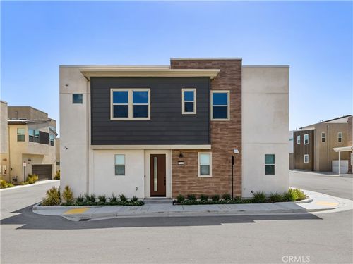 27448 Pioneer Ct, Valencia, CA, 91381-2176 | Card Image