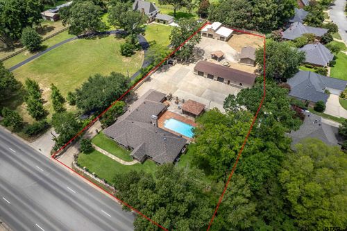 231 W Cumberland Rd, Tyler, TX, 75703-5369 | Card Image