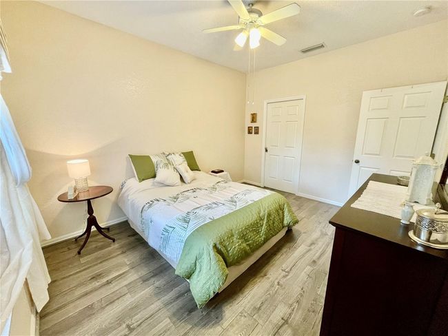 1431 Red Oak Ln, House other with 2 bedrooms, 2 bathrooms and null parking in PORT CHARLOTTE FL | Image 31