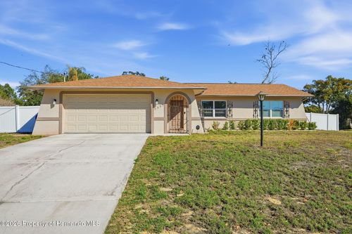 2353 Bishop Rd, Spring Hill, FL, 34608-5902 | Card Image
