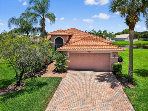 8901 Agliana Cir, Boynton Beach, FL, 33472-8123 | Card Image
