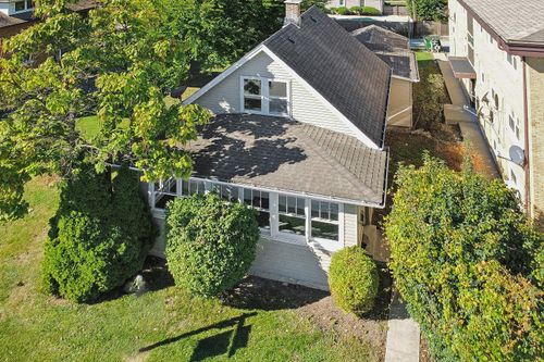 906 State St, Lemont, IL, 60439-5458 | Card Image