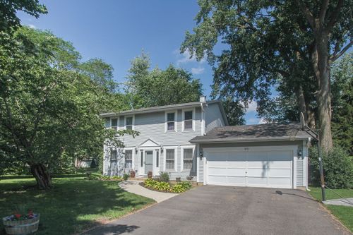 271 S Western Ave, Bartlett, IL, 60103-4693 | Card Image