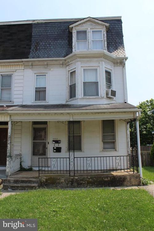 1st-1336 W Philadelphia St, YORK, PA, 17404-5312 | Card Image