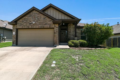 536 Dragon Ridge Rd, Buda, TX, 78610-5192 | Card Image
