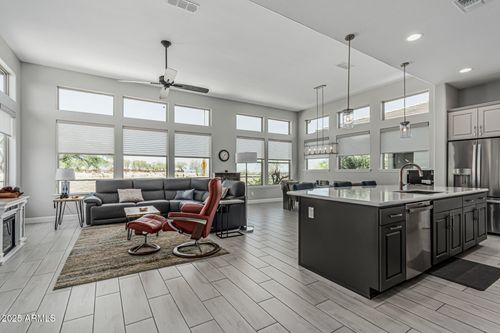 5233 N 207th Dr, Buckeye, AZ, 85396-6209 | Card Image