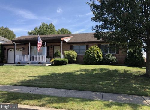 205 Rose Ln, READING, PA, 19606-3509 | Card Image