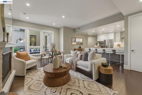 308-600 El Camino Real, Belmont, CA, 94002-2181 | Card Image