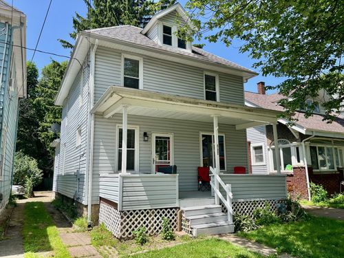 2940 Cochran St, Erie, PA, 16508-1757 | Card Image