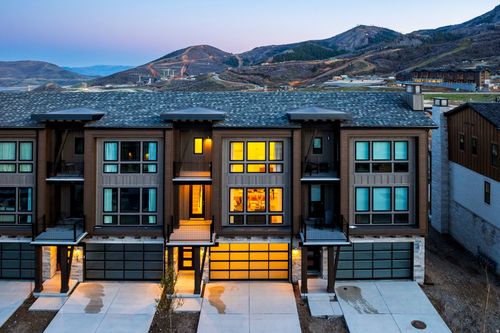 2029 W Pinnacle Ln, Heber City, UT, 84032-4931 | Card Image