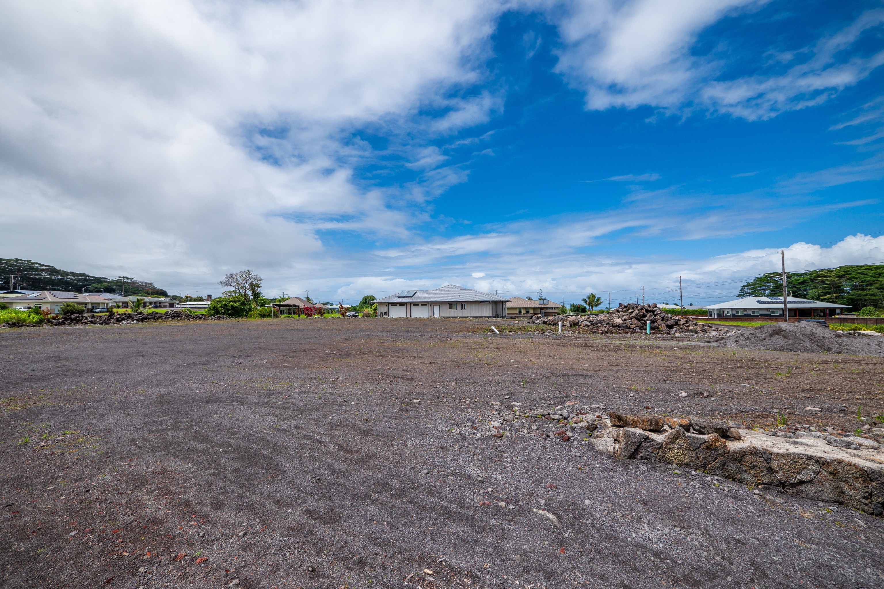 Land in Hilo 5