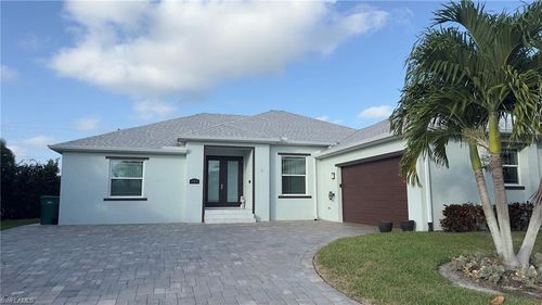 131 S Bahama Ave, MARCO ISLAND, FL, 34145-5117 | Card Image