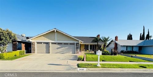 24167 Via Vargas Dr, Moreno Valley, CA, 92553-3351 | Card Image